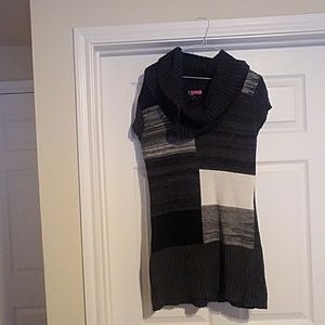 Black and grey sweater
